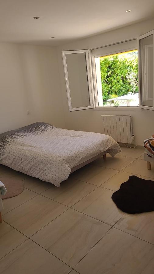 Gite Le Dalia Saint Julien Les Rosiers Exterior foto